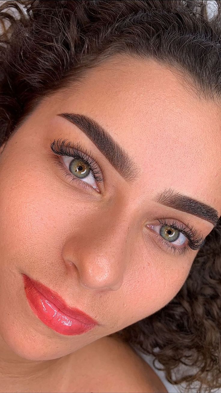 Micropigmentação de Sobrancelhas Shadow - 6